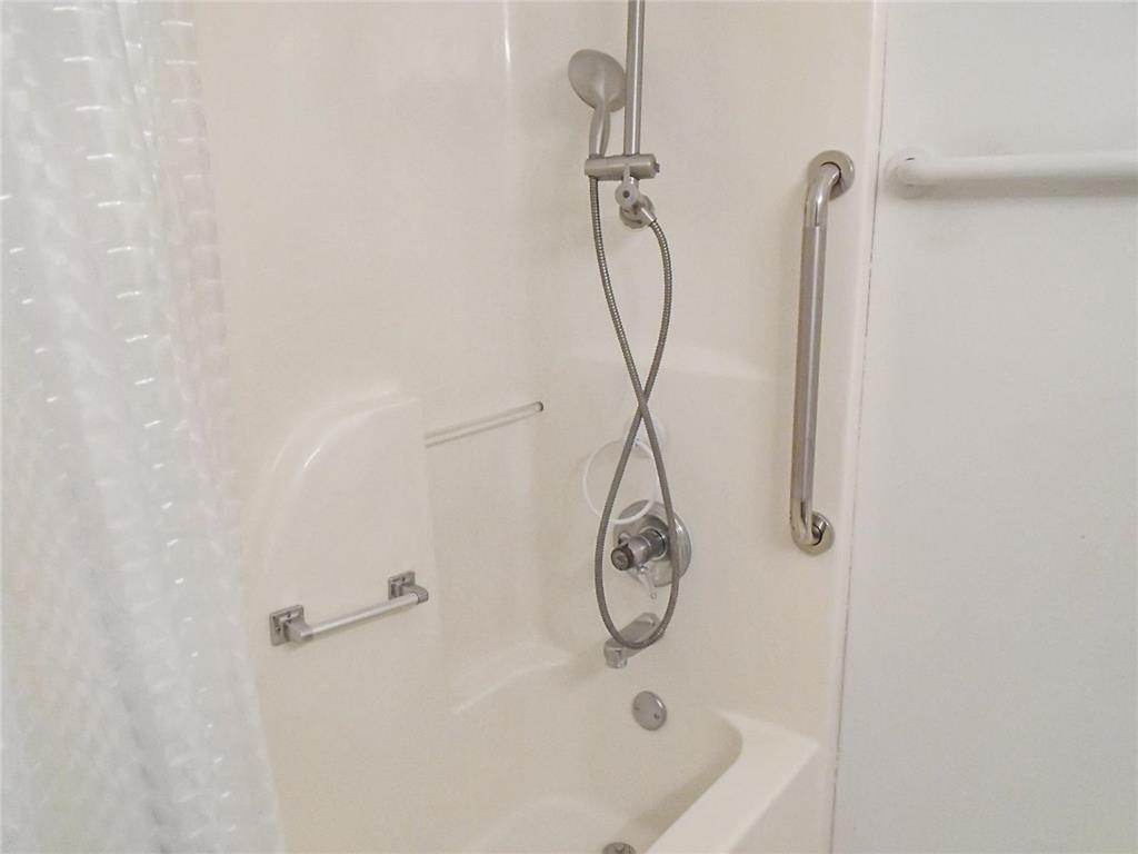 7229 Woodstock Curve Bloomington MN 55438 6826887 image6