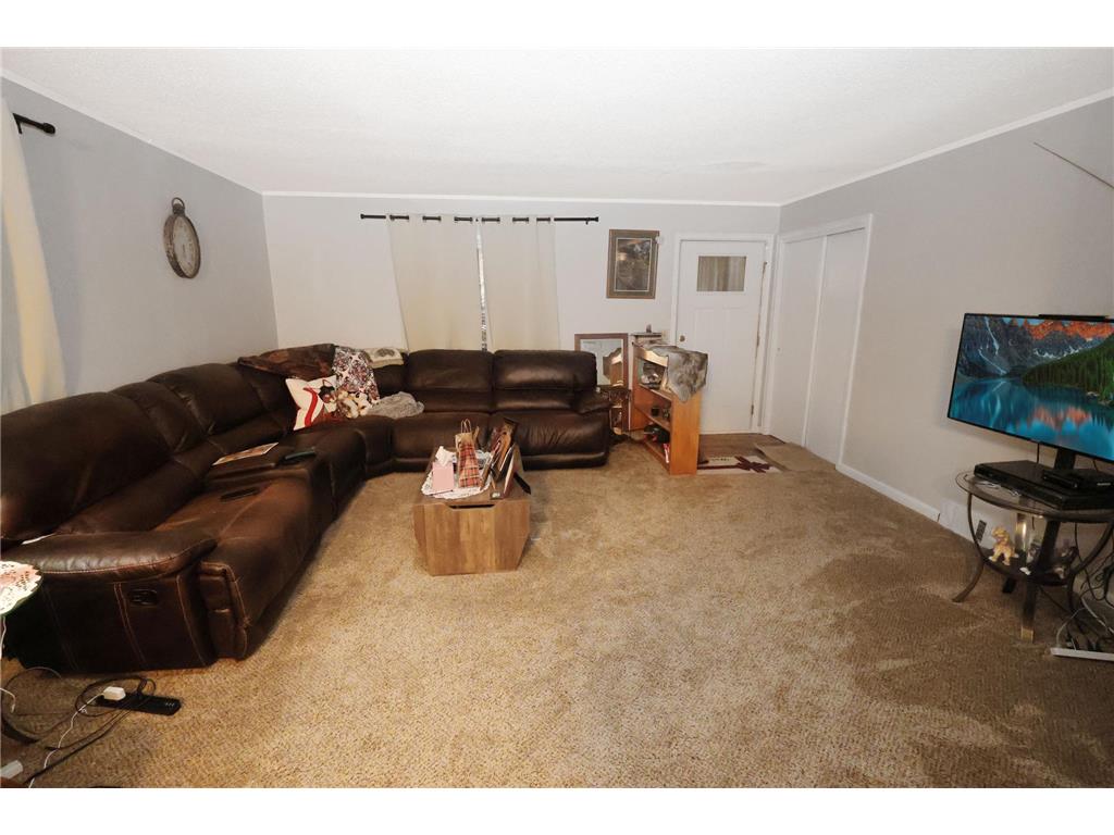 723 11th Street S Benson MN 56215 7092088 image2