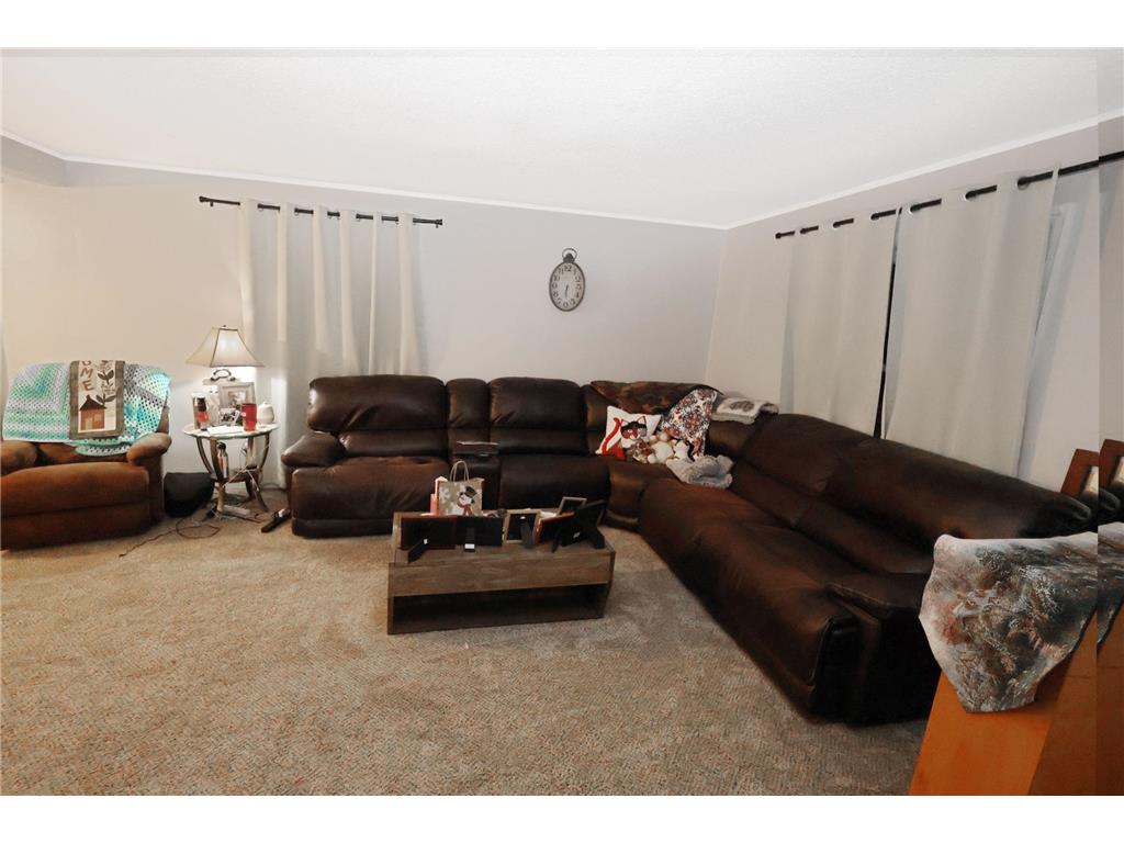 723 11th Street S Benson MN 56215 7092088 image4