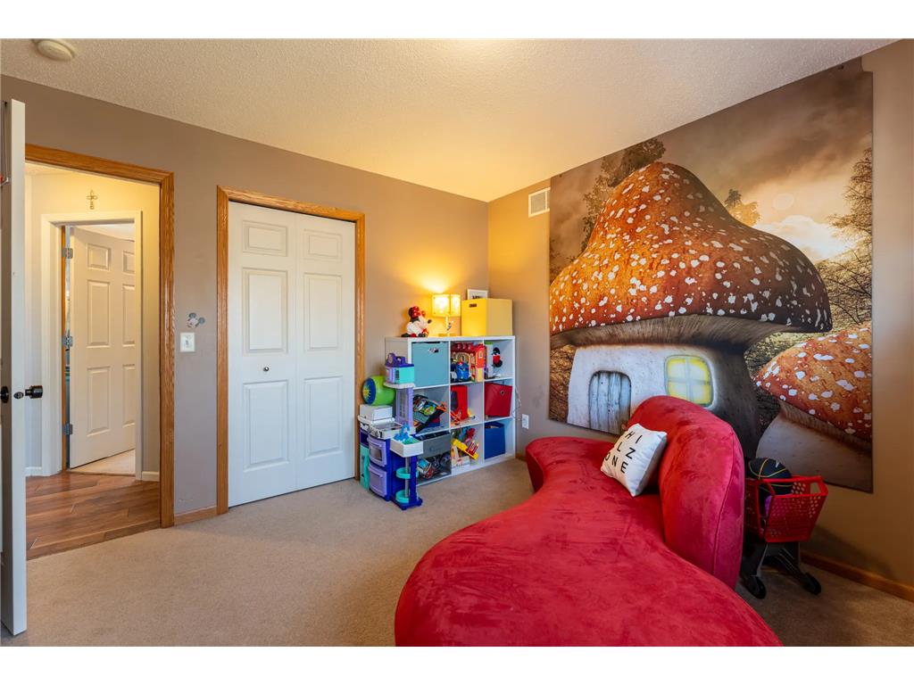 723 36th Street W Hastings MN 55033 7032213 image33