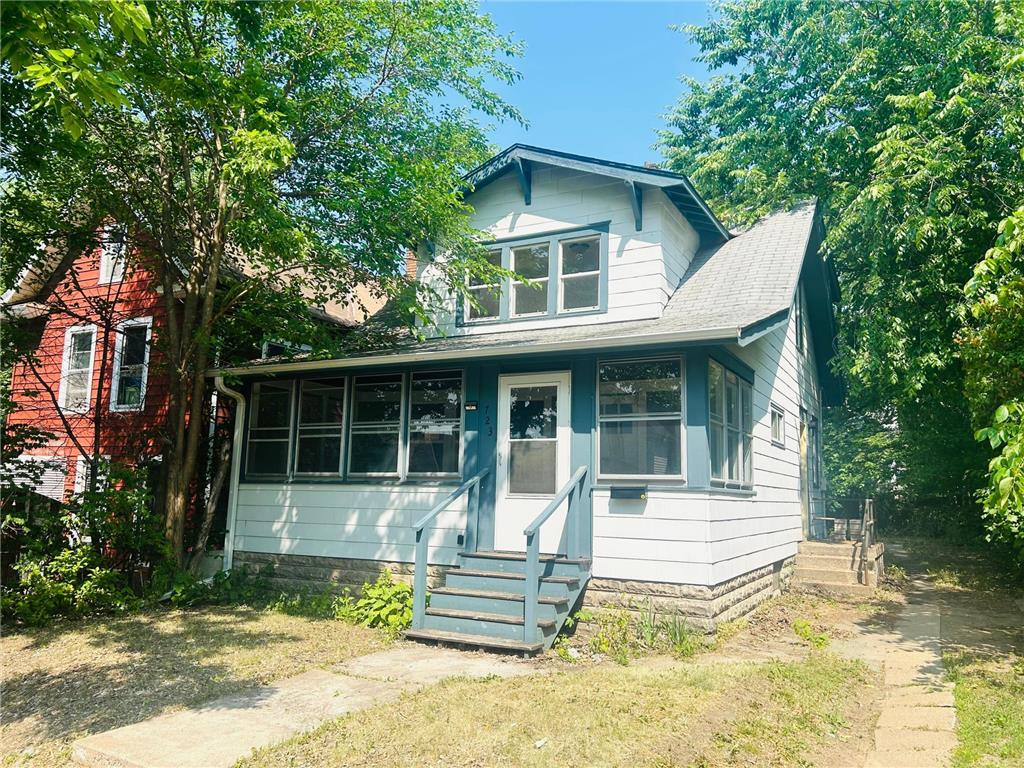 723 4th Street E Saint Paul MN 55106 6395518 image1