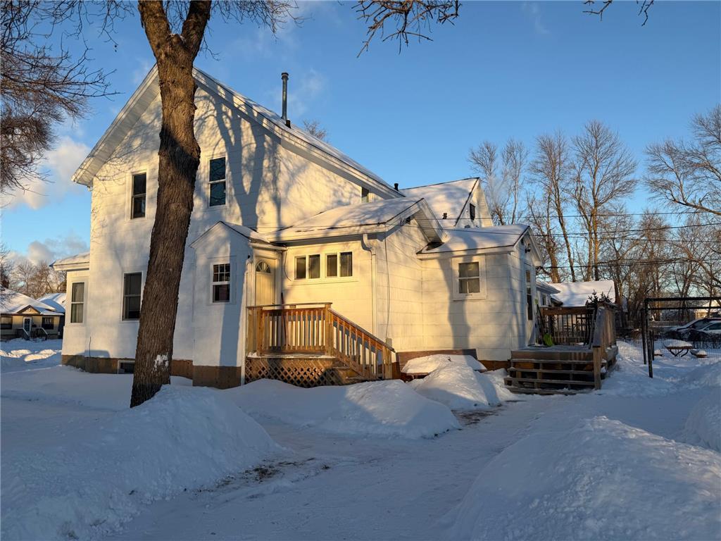 723 6th Street International Falls MN 56649 7016559 image2