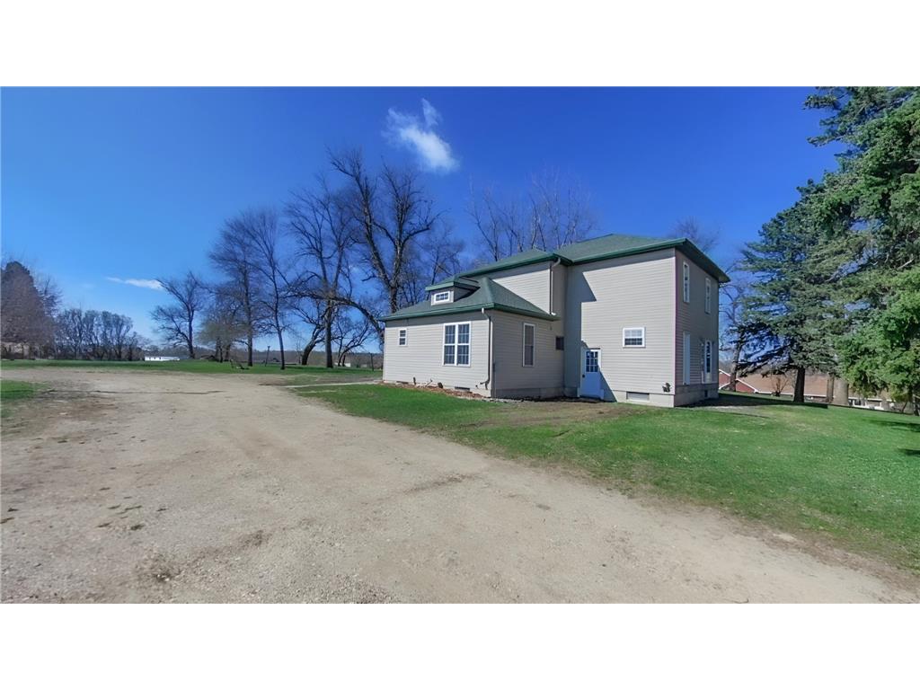 723 E Hwy 14 Balaton MN 56115 7079947 image1