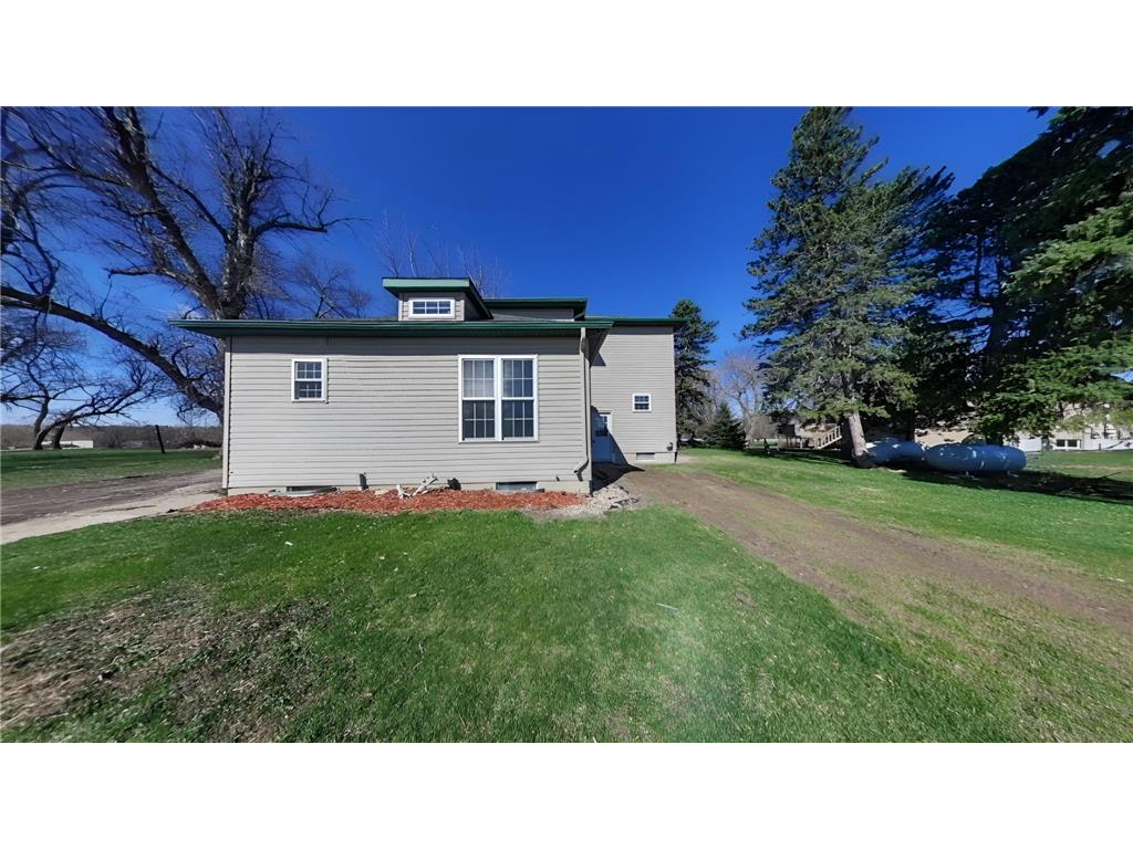 723 E Hwy 14 Balaton MN 56115 7079947 image26