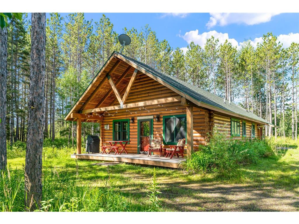 723 Hawk Hill Road Knife River MN 55609 - Knife River 6416088 image1