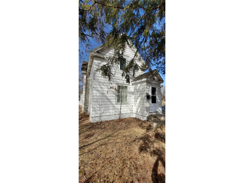 723 Irvine Avenue NW Bemidji MN 56601 7037740 image1