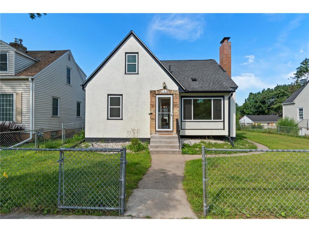 723 Sheridan Avenue N Minneapolis MN 55411 6781862 image1