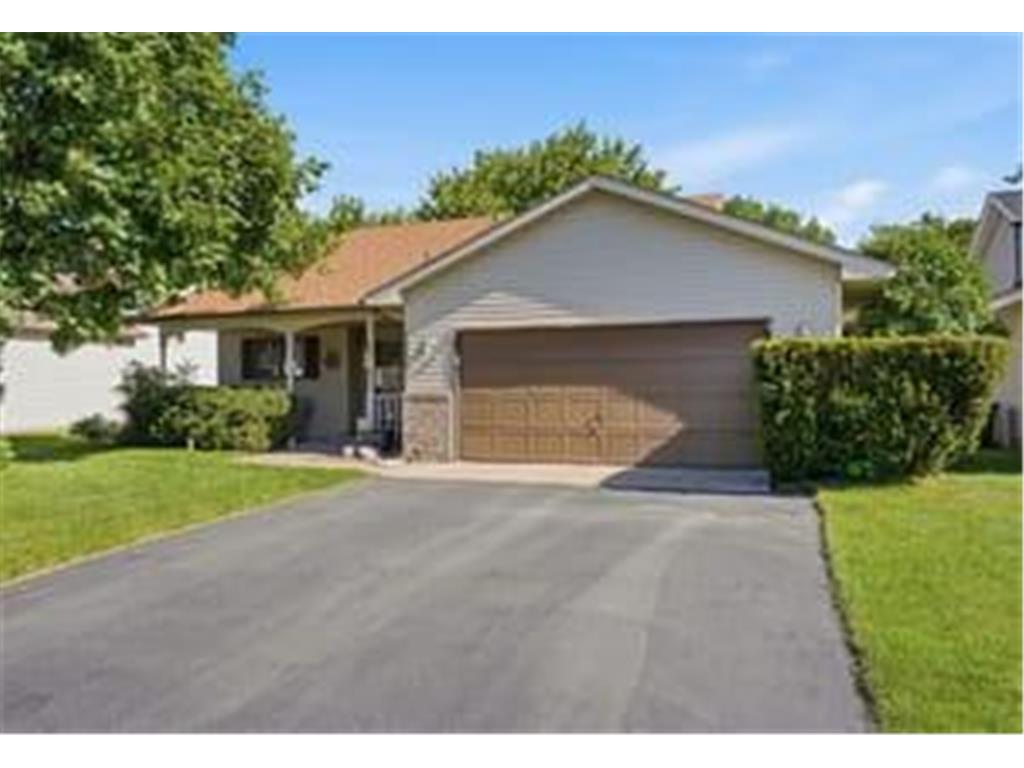 7230 38th Street N Oakdale MN 55128 7043221 image1