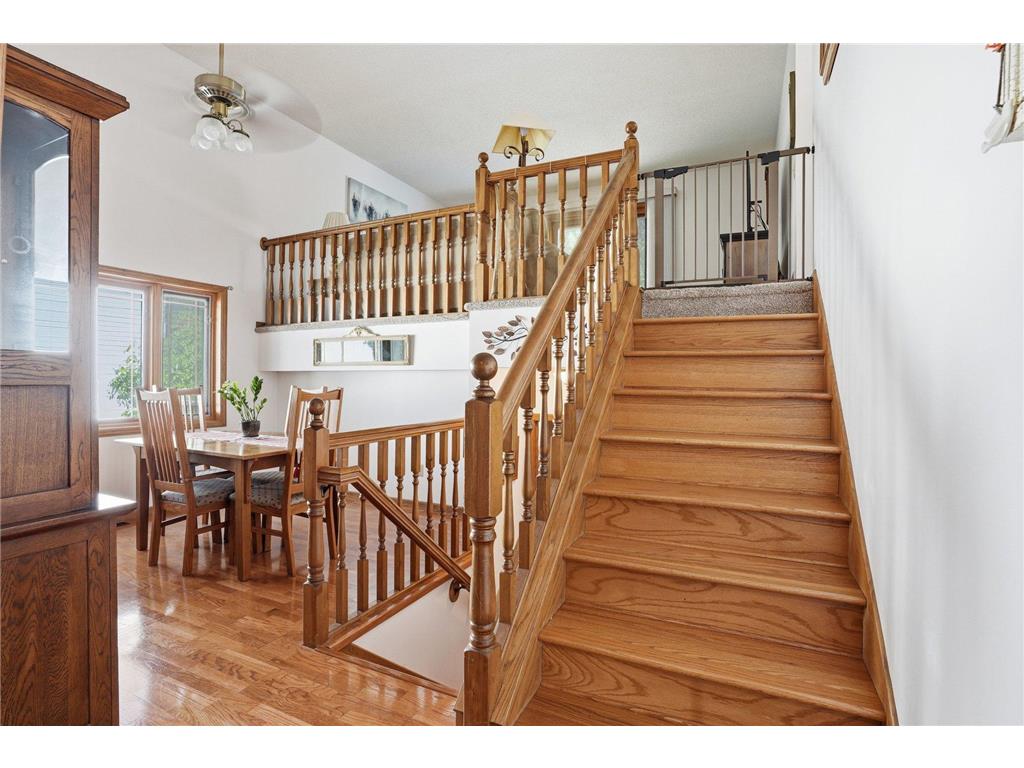 7230 38th Street N Oakdale MN 55128 7043221 image10
