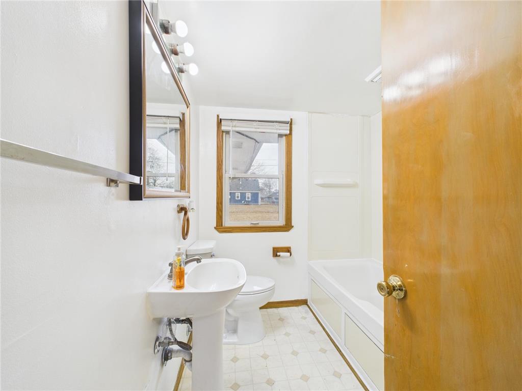 7232 Chicago Avenue S Richfield MN 55423 7033942 image17