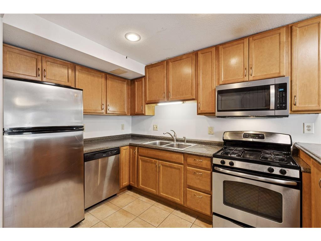7236 72nd Lane N #204 Brooklyn Park MN 55428 7031083 image4