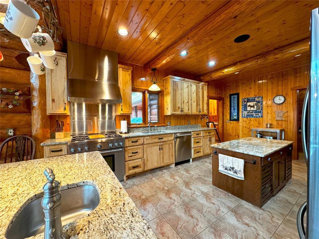 7236 Far North Road Buyck MN 55771 - Vermilion River 6718800 image53