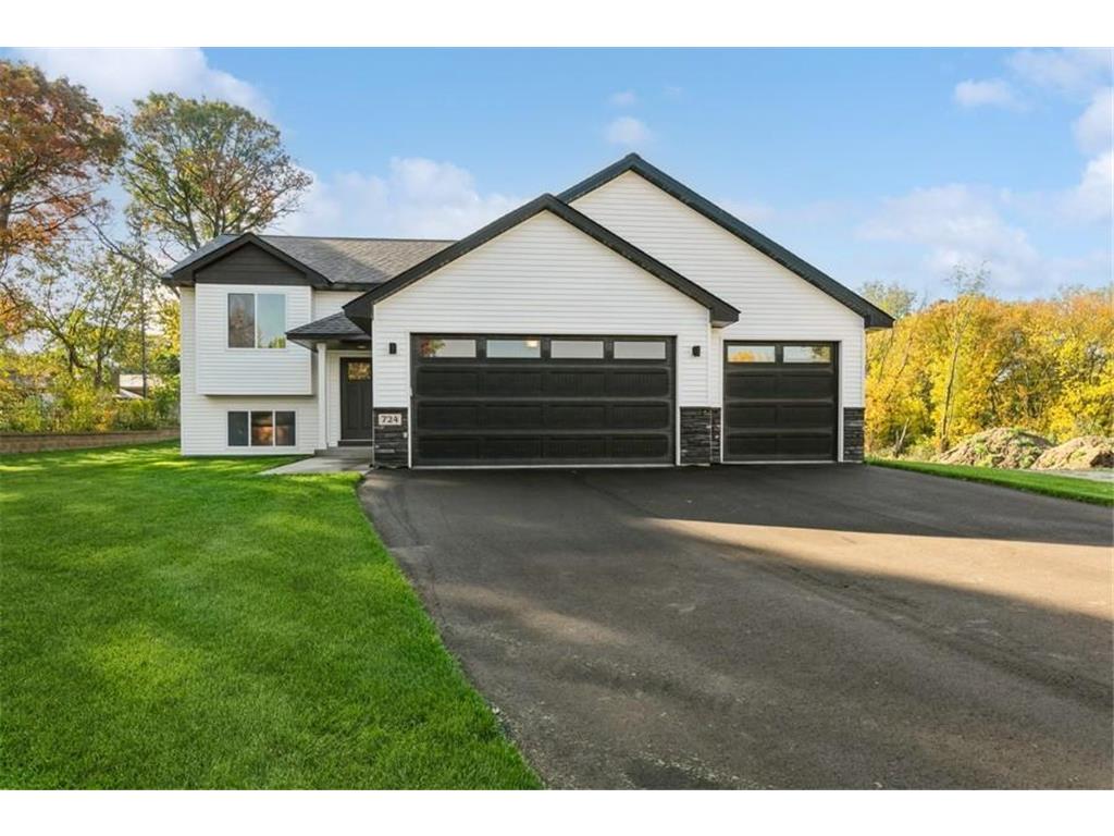 724 114th Court Blaine MN 55434 6451237 image1