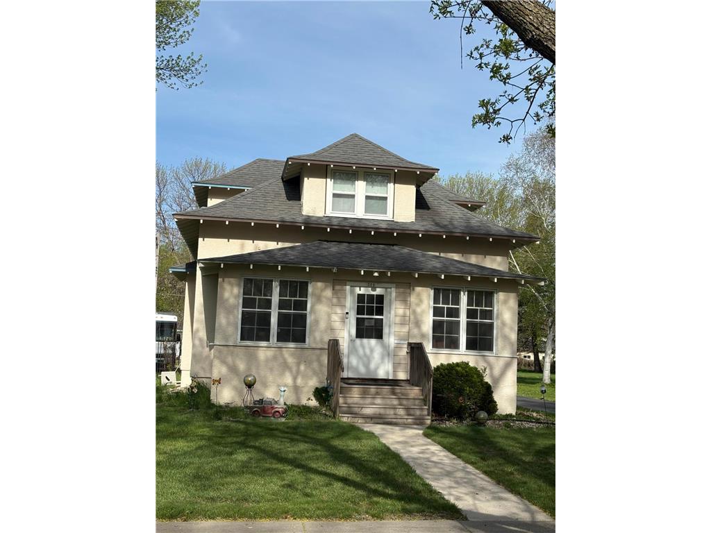 724 12th Street S Benson MN 56215 7073711 image1