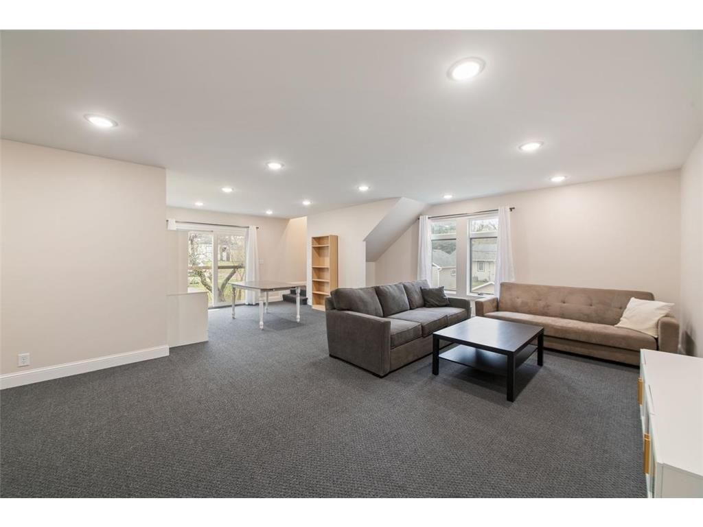 724 1st Avenue NW New Brighton MN 55112 6730742 image5