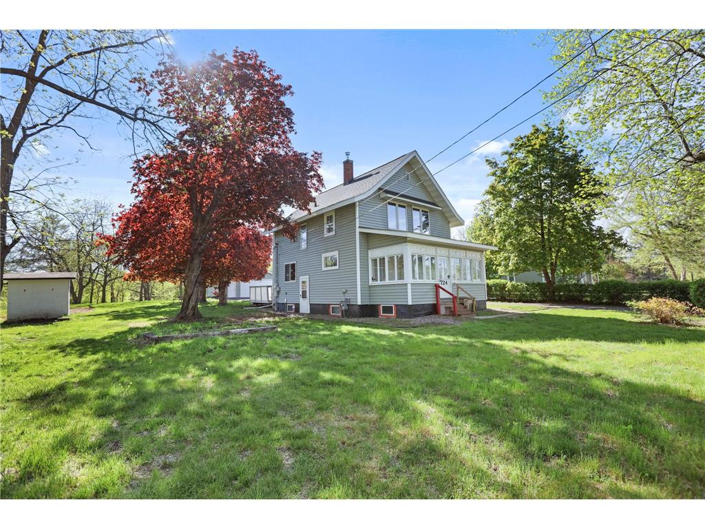 724 1st Street N Waterville MN 56096 7072634 image3