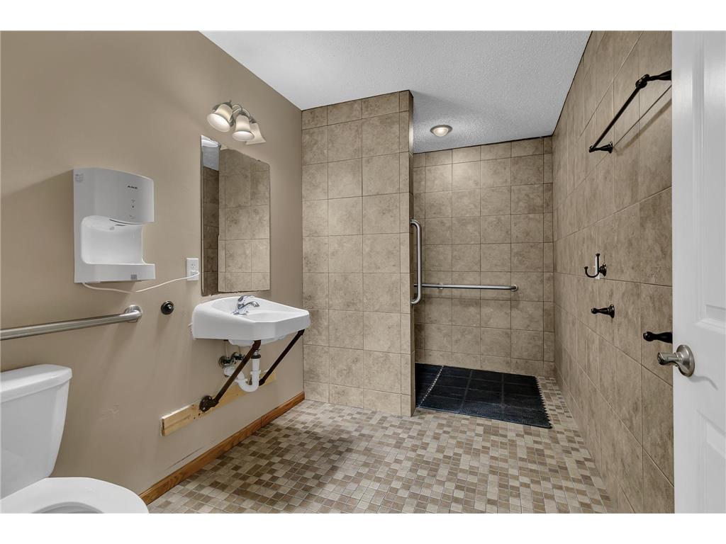 724 4th Street NW Richmond MN 56368 6817906 image14