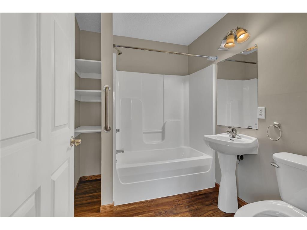 724 4th Street NW Richmond MN 56368 6817906 image23