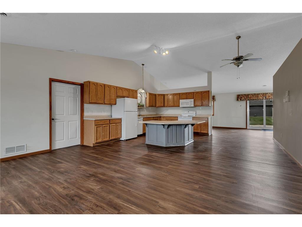 724 4th Street NW Richmond MN 56368 6817906 image4