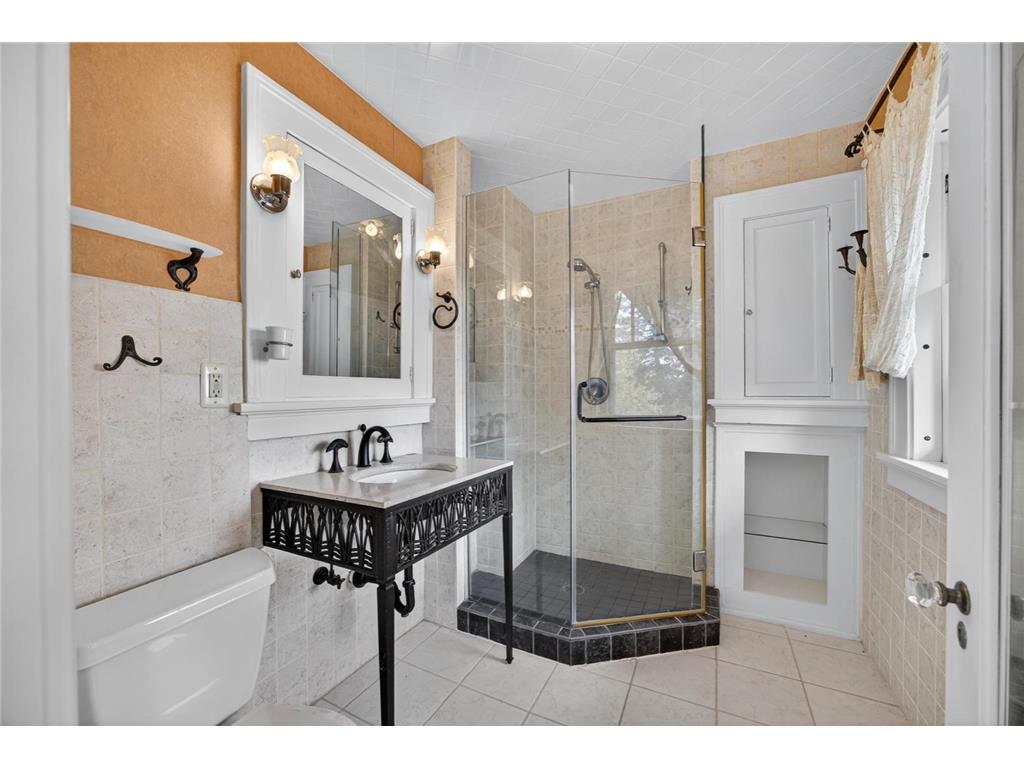 724 4th Street SW Rochester MN 55902 6809425 image24