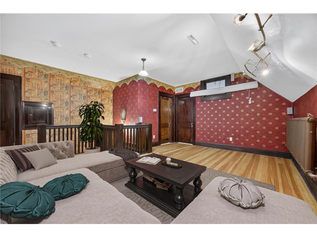 724 4th Street SW Rochester MN 55902 6809425 image40