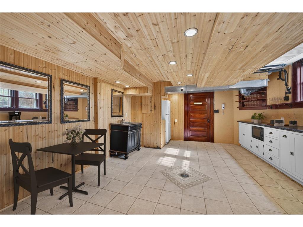 724 4th Street SW Rochester MN 55902 6809425 image51