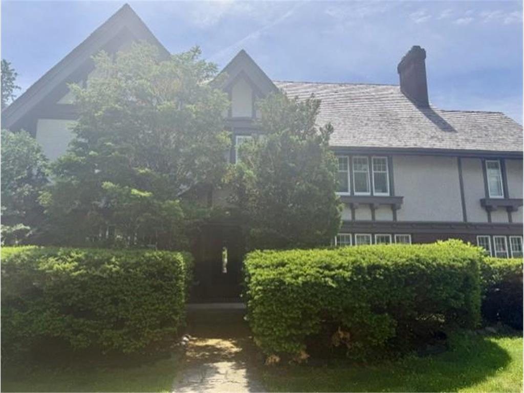 724 4th Street SW Rochester MN 55902 7048697 image1