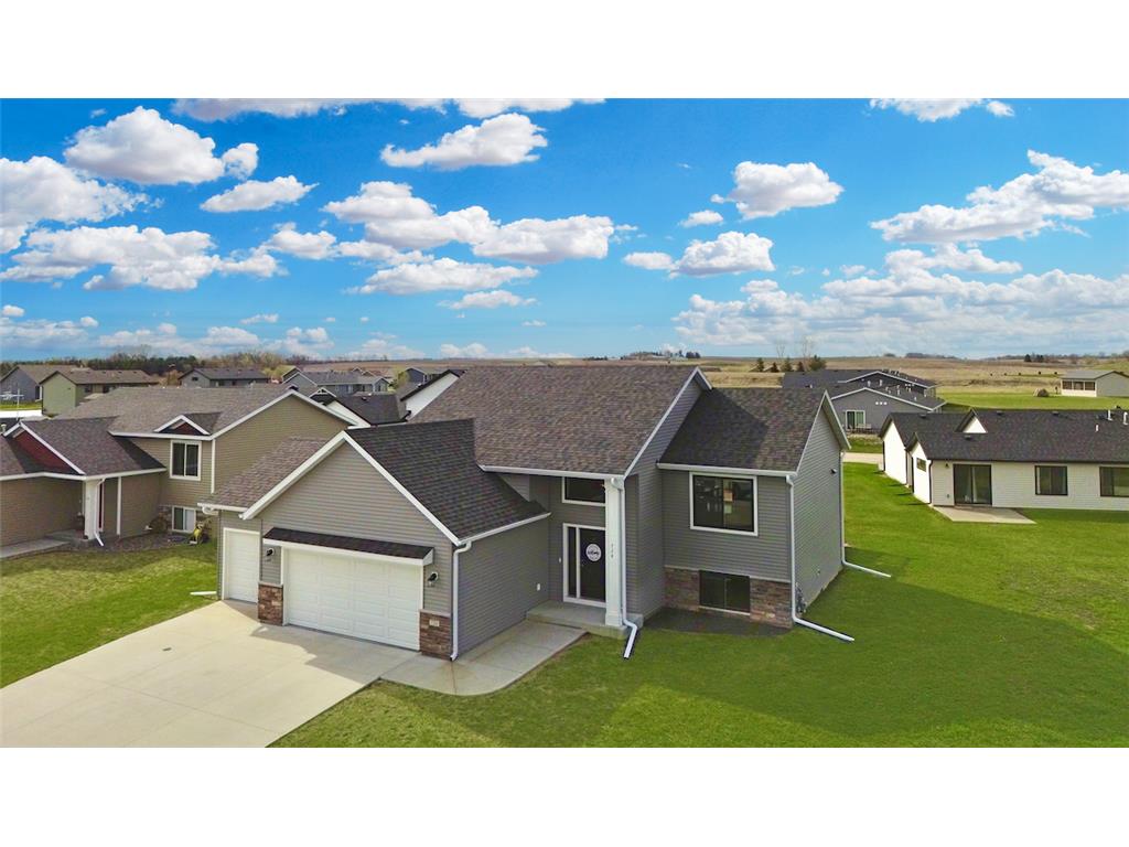 724 9th Street Wanamingo MN 55983 6705104 image1