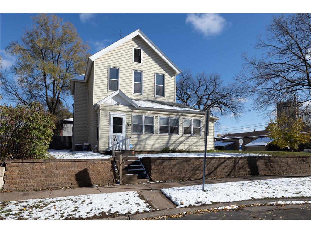 724 Burr Street Saint Paul MN 55130 6459452 image1