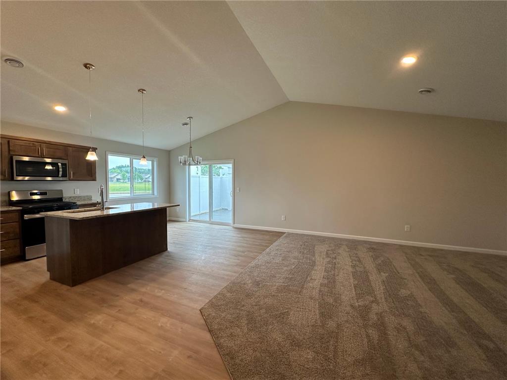 724 Cherrywood Lane NE Isanti MN 55040 6792502 image7