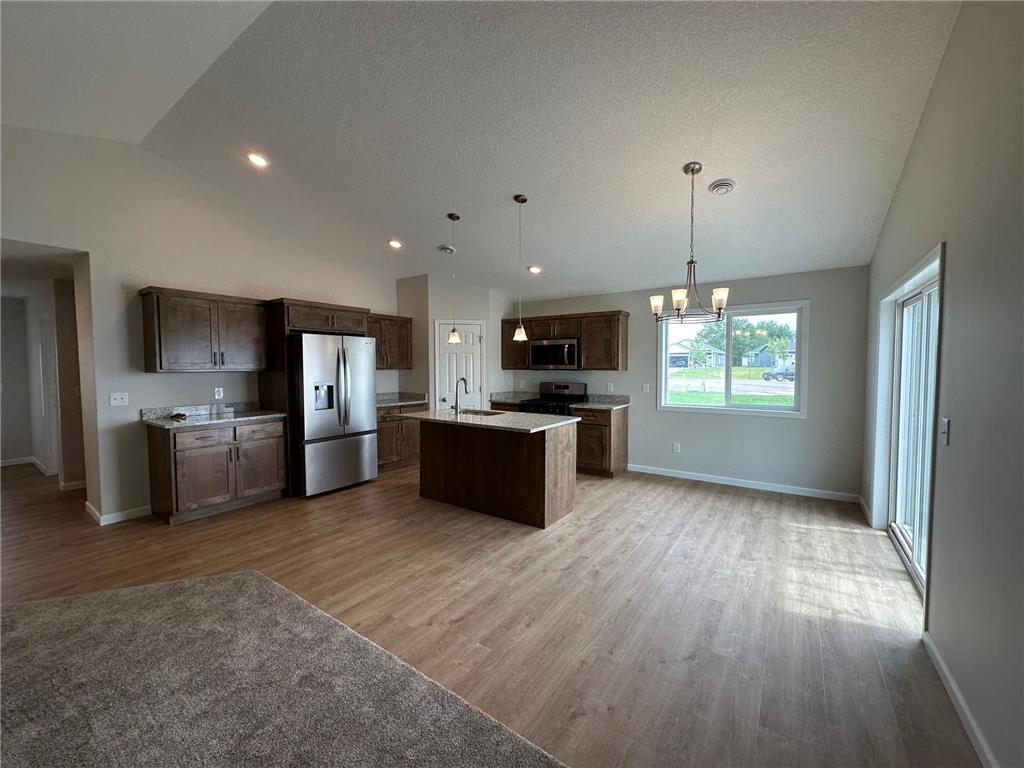 724 Cherrywood Lane NE Isanti MN 55040 6792502 image8