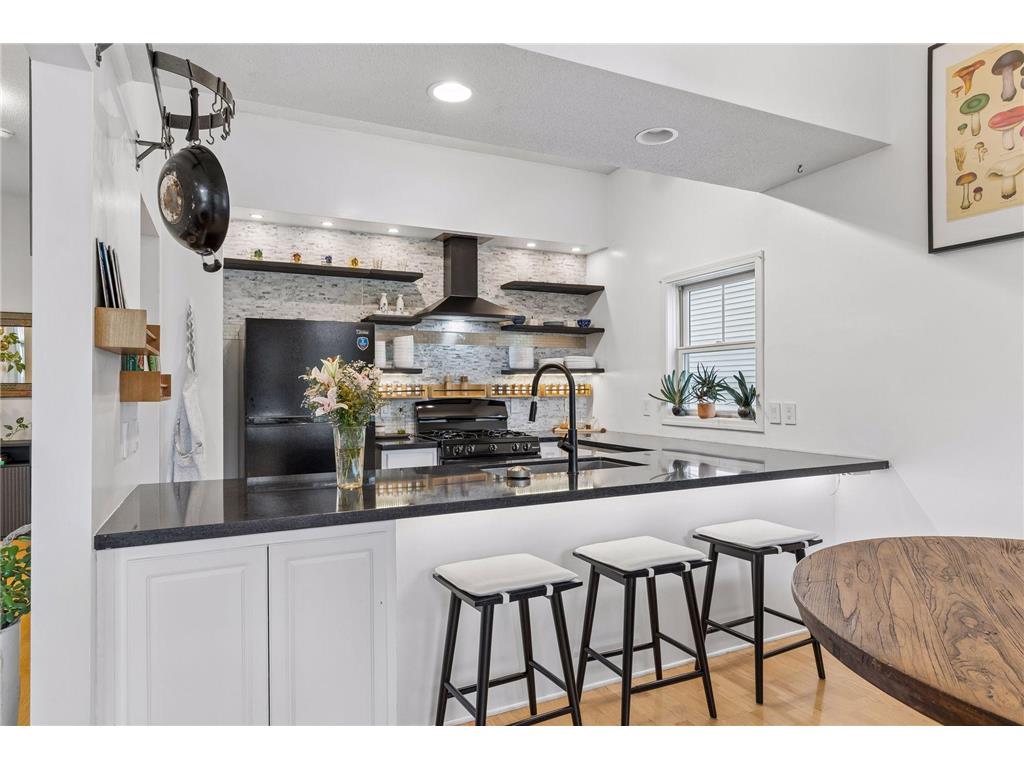 724 E 25th Street Minneapolis MN 55404 7094027 image11