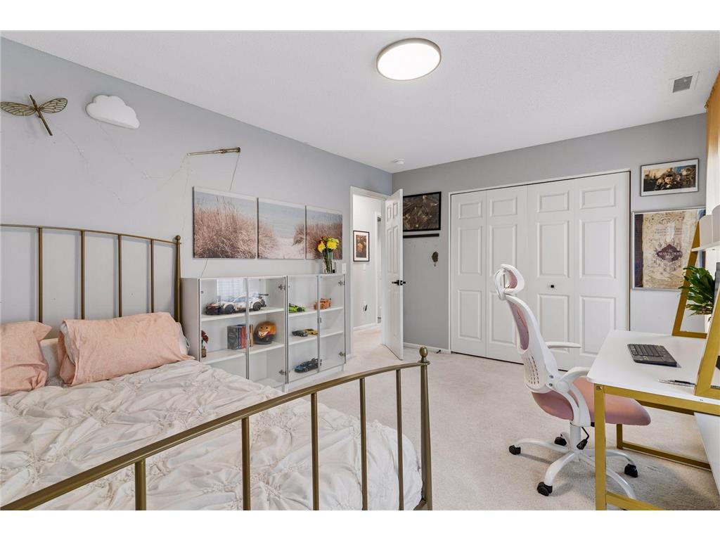724 E 25th Street Minneapolis MN 55404 7094027 image26