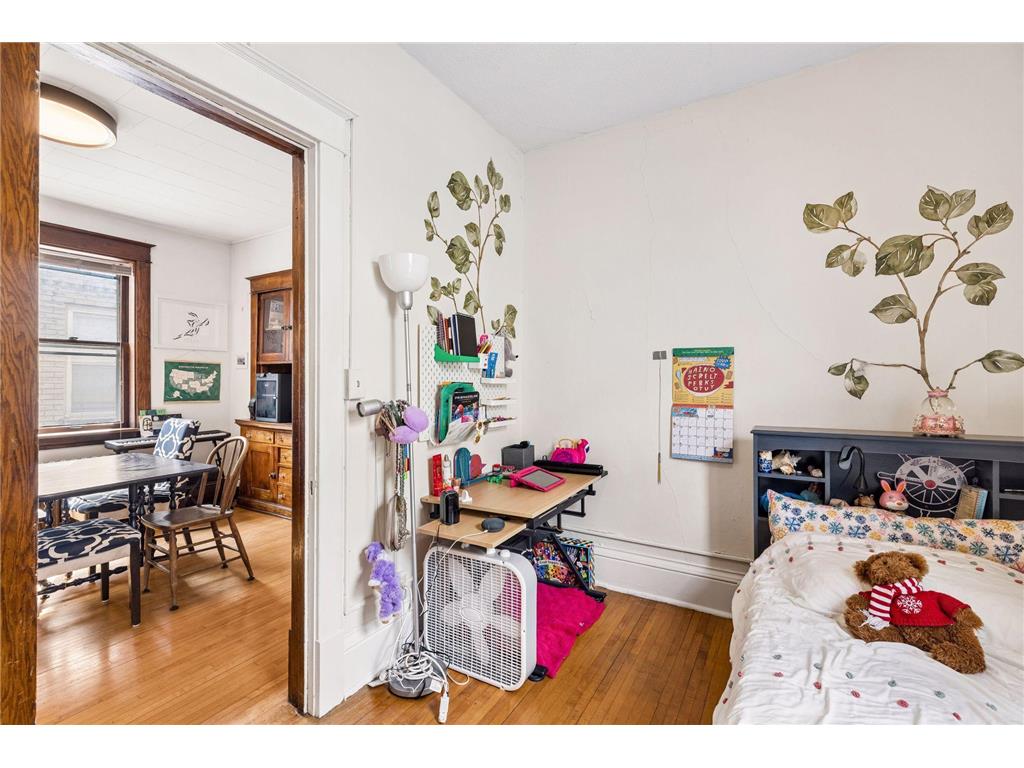 724 Hague Avenue Saint Paul MN 55104 7064722 image20