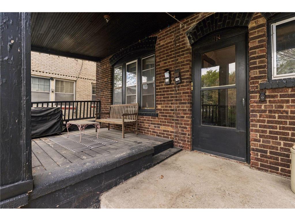 724 Hague Avenue Saint Paul MN 55104 7064722 image40