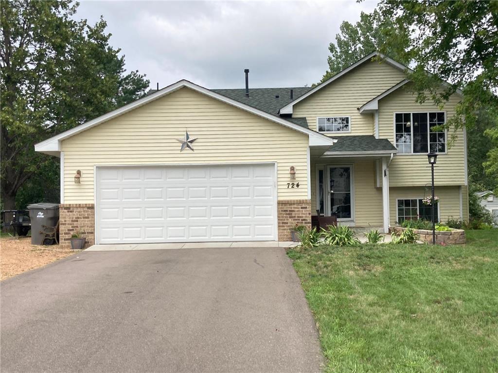 724 Kirche Hill Drive, Carver, MN 55315 MLS 6252060 Edina Realty