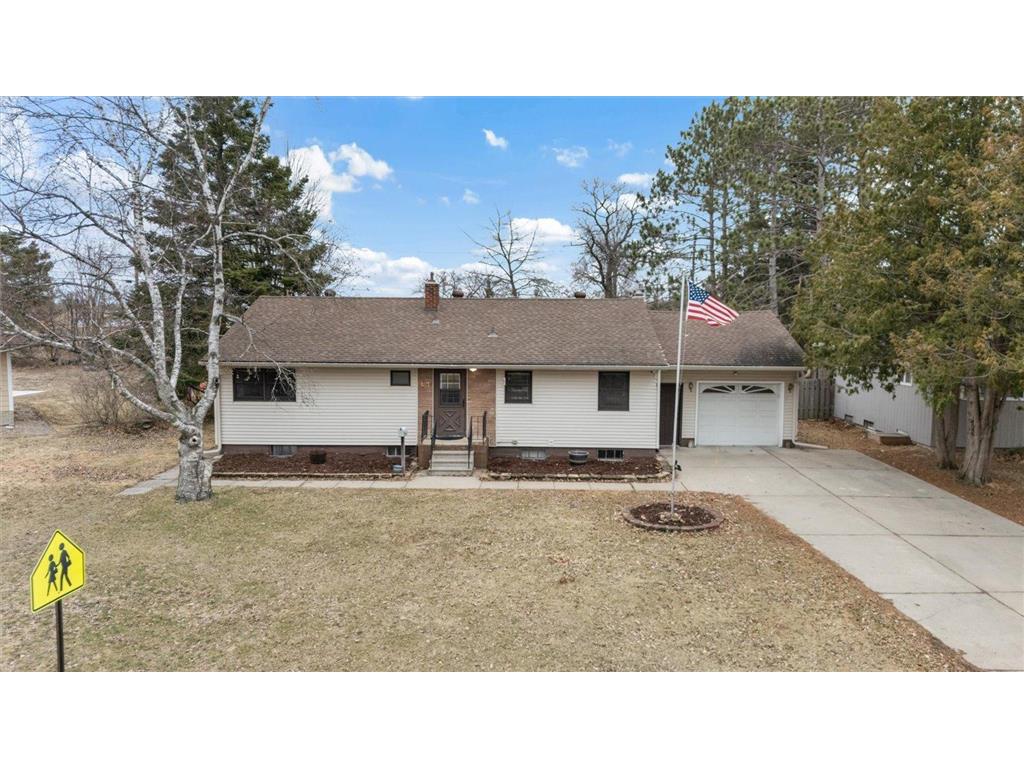 724 NE 7th AVE Grand Rapids MN 55744 6701085 image1