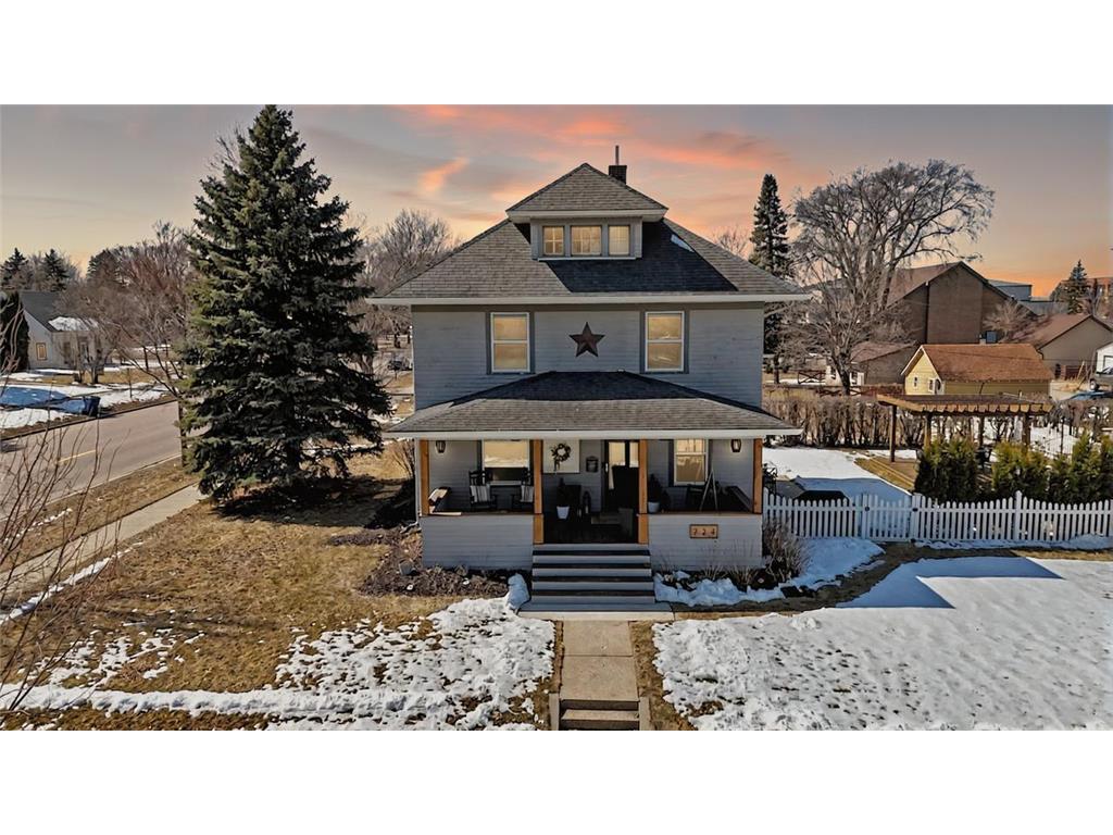 724 S Calvin Street Fergus Falls MN 56537 6698420 image1