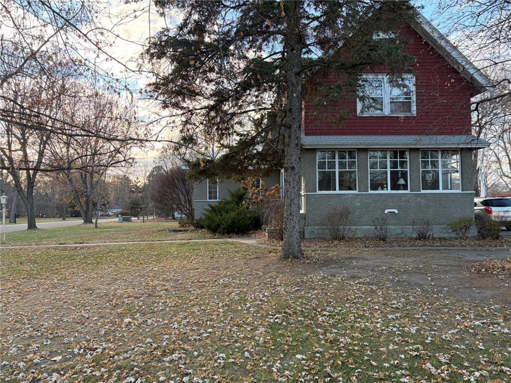 724 S Marshall Avenue Litchfield MN 55355 6821067 image4