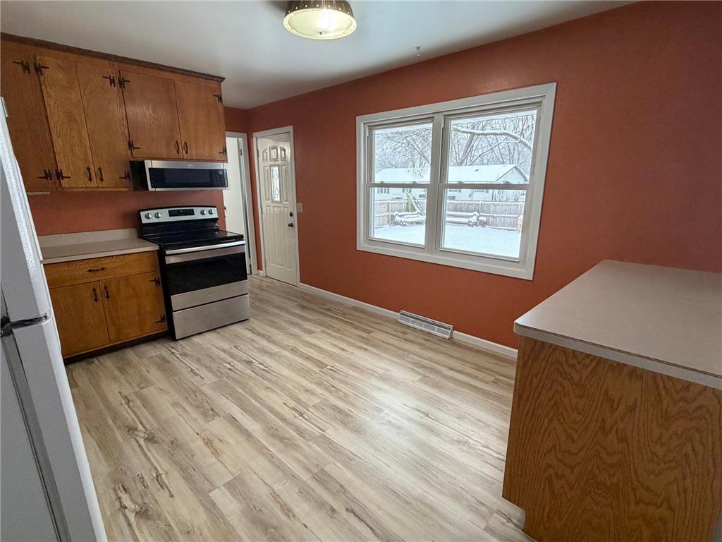 724 Southview Drive SW Hutchinson MN 55350 6798113 image4