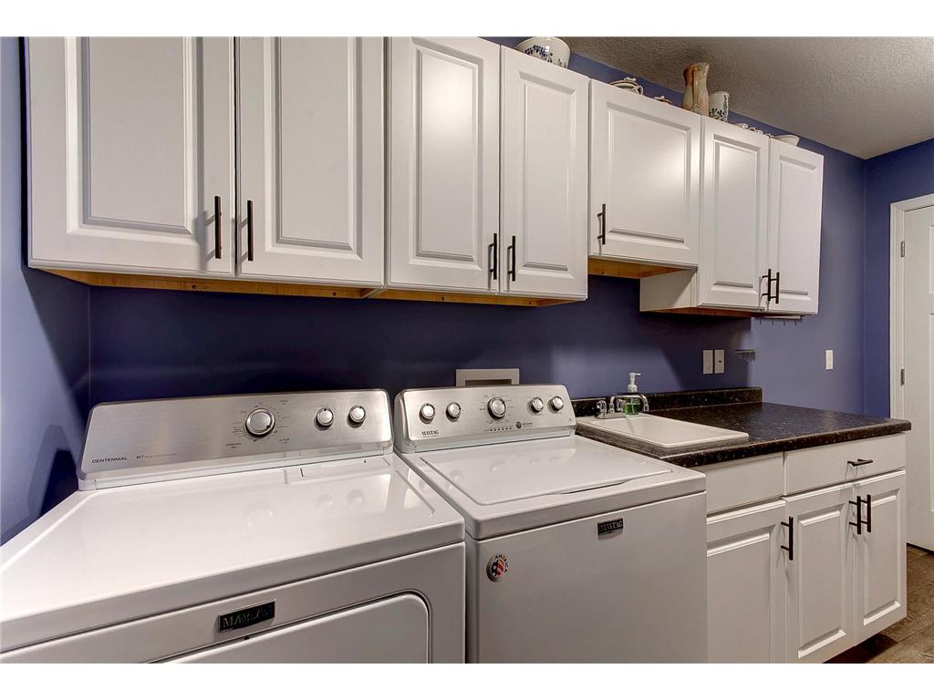 724 State Street Kenyon MN 55946 6820632 image24