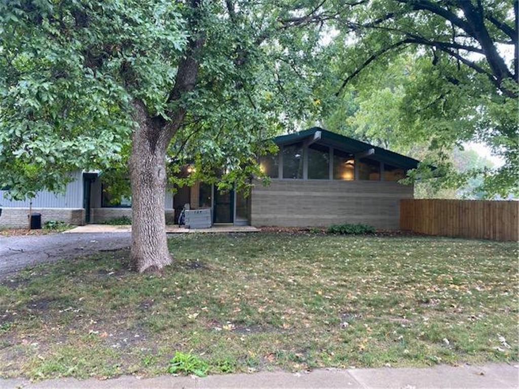 724 Stoughton Avenue Chaska MN 55318 6439698 image1