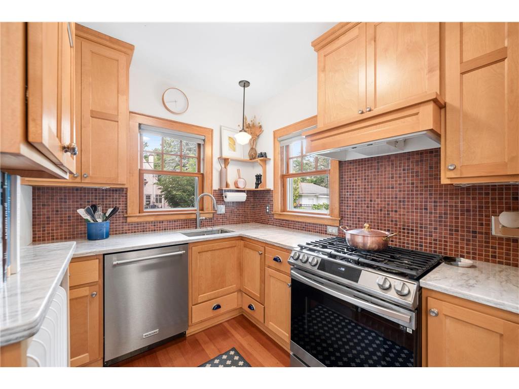 724 W 53rd Street Minneapolis MN 55419 7099909 image32
