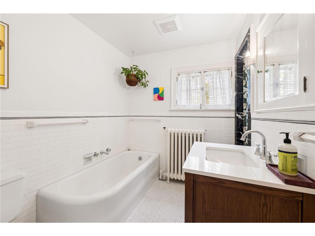 724 W 53rd Street Minneapolis MN 55419 7099909 image43