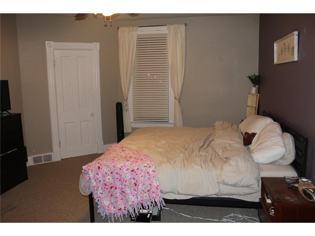 724 W 6th Street Winona MN 55987 6815991 image12