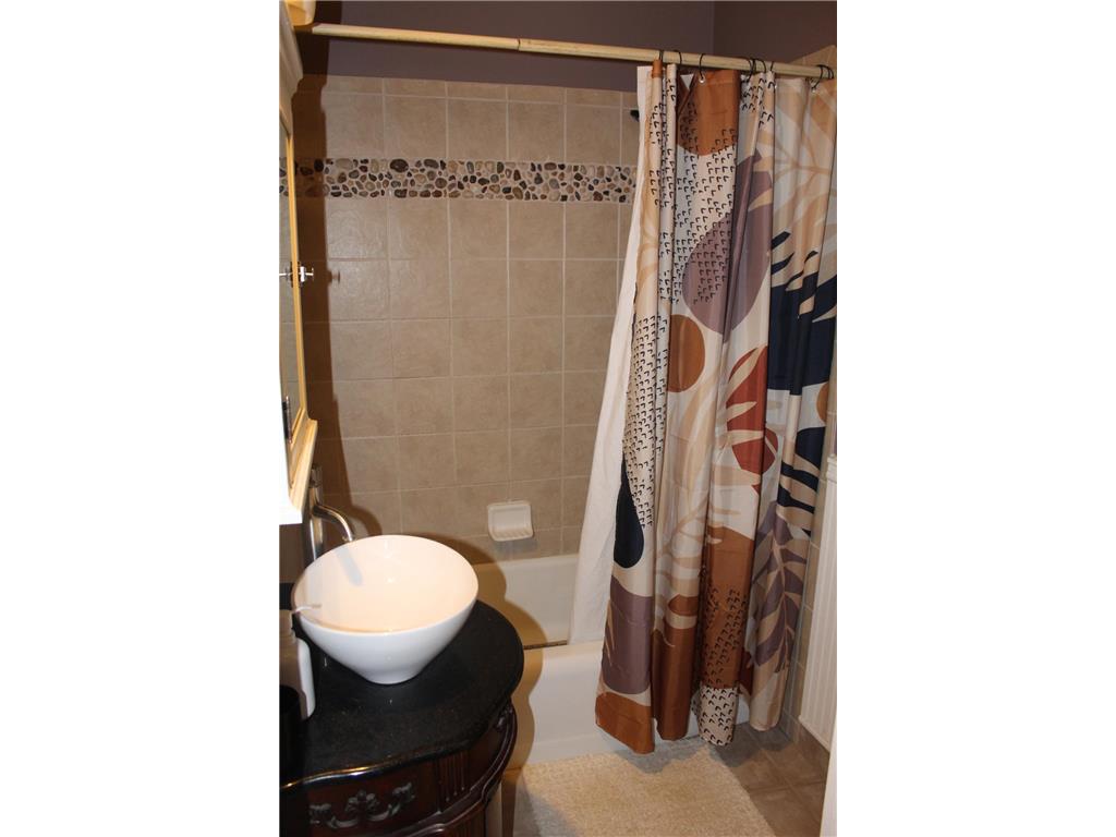 724 W 6th Street Winona MN 55987 6815991 image15