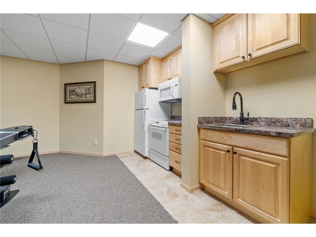 724 Widsten Circle Wayzata MN 55391 - Lake Minnetonka 7049409 image53