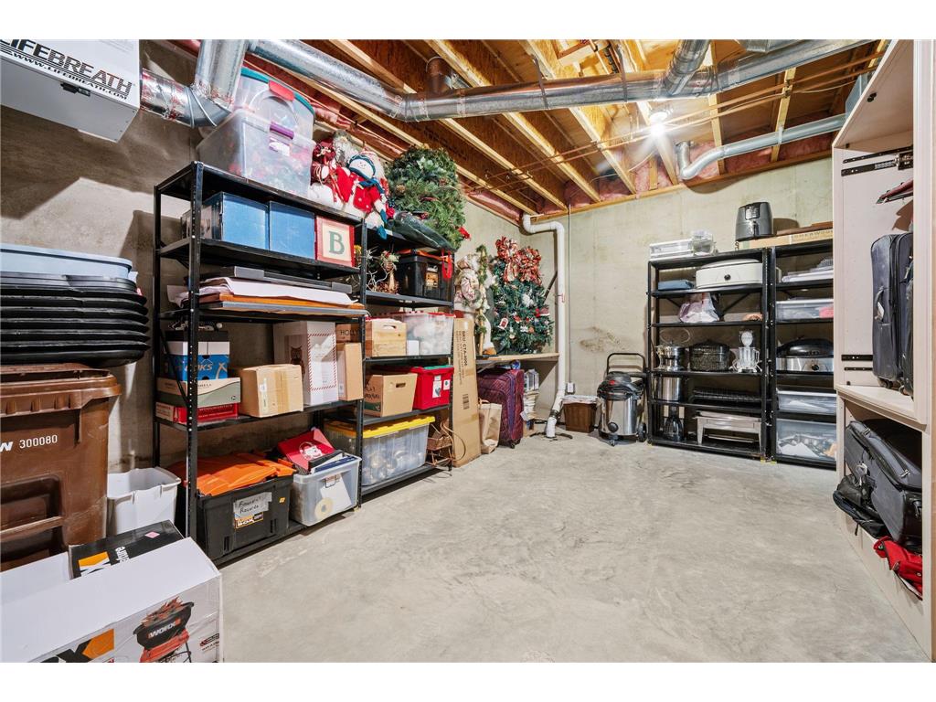 724 Widsten Circle Wayzata MN 55391 - Lake Minnetonka 7049409 image55