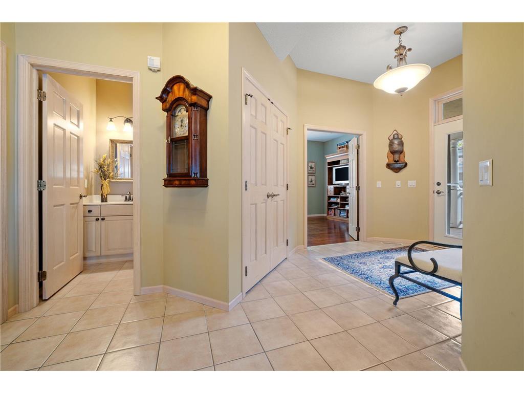 724 Widsten Circle Wayzata MN 55391 - Lake Minnetonka 7049409 image6