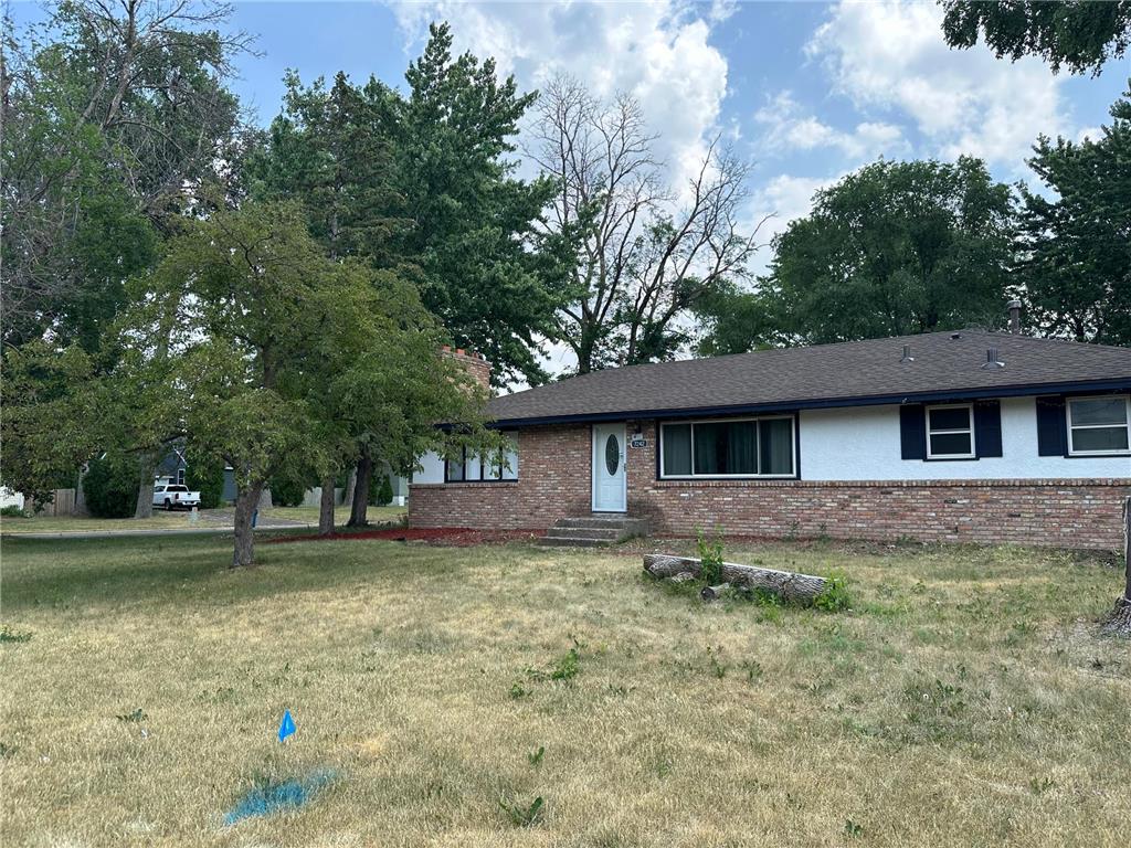 7242 Newton Avenue N Brooklyn Center MN 55430 6390060 image1